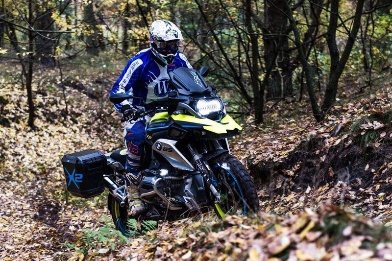 Illustration for article titled This Company Will Build You A Kickass Hybrid Two-Wheel Drive BMW Adventure Bike